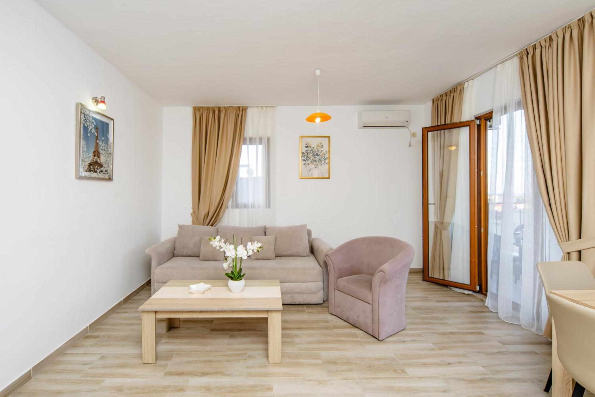 Arvala Apartment Budva