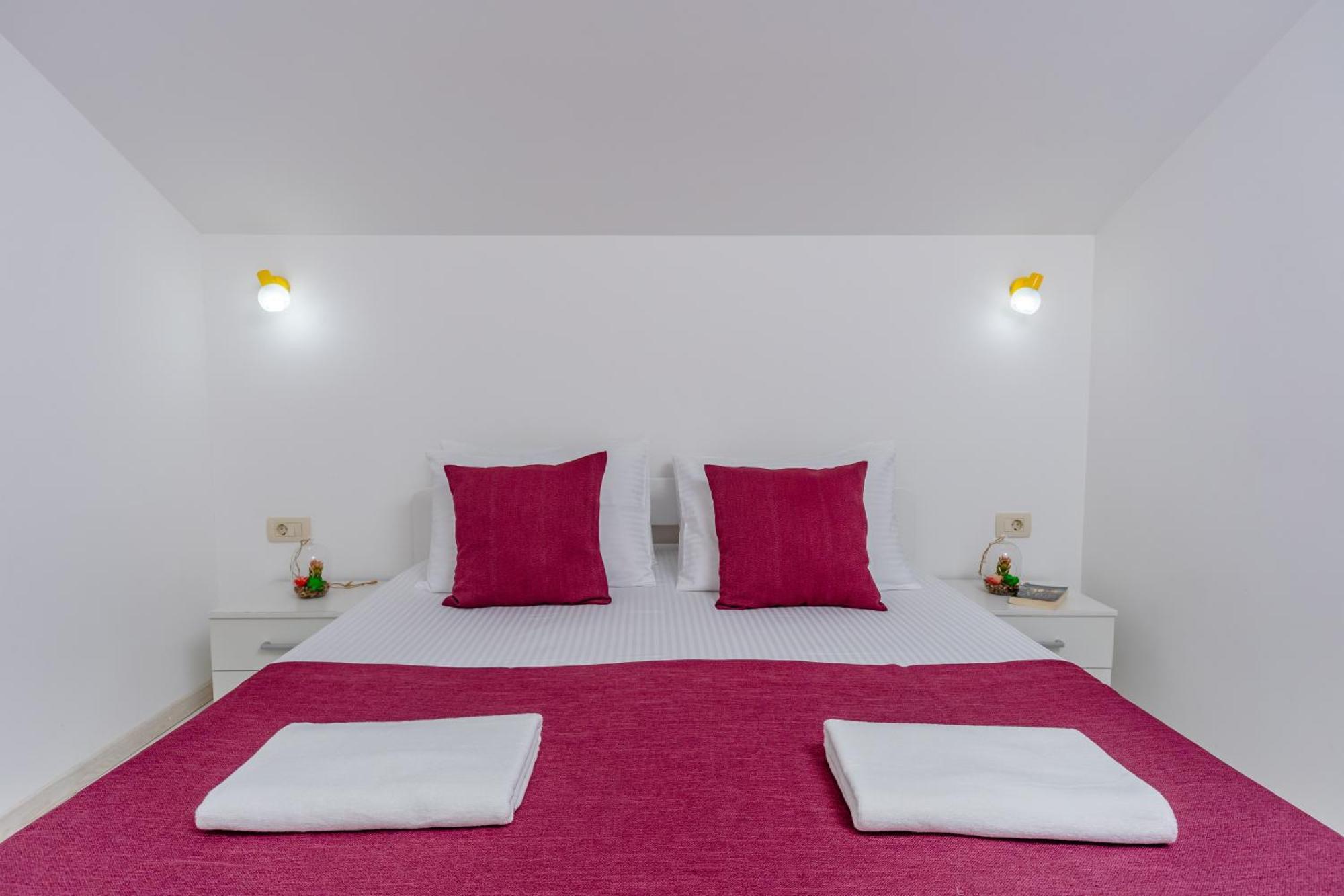 Arvala Apartment *