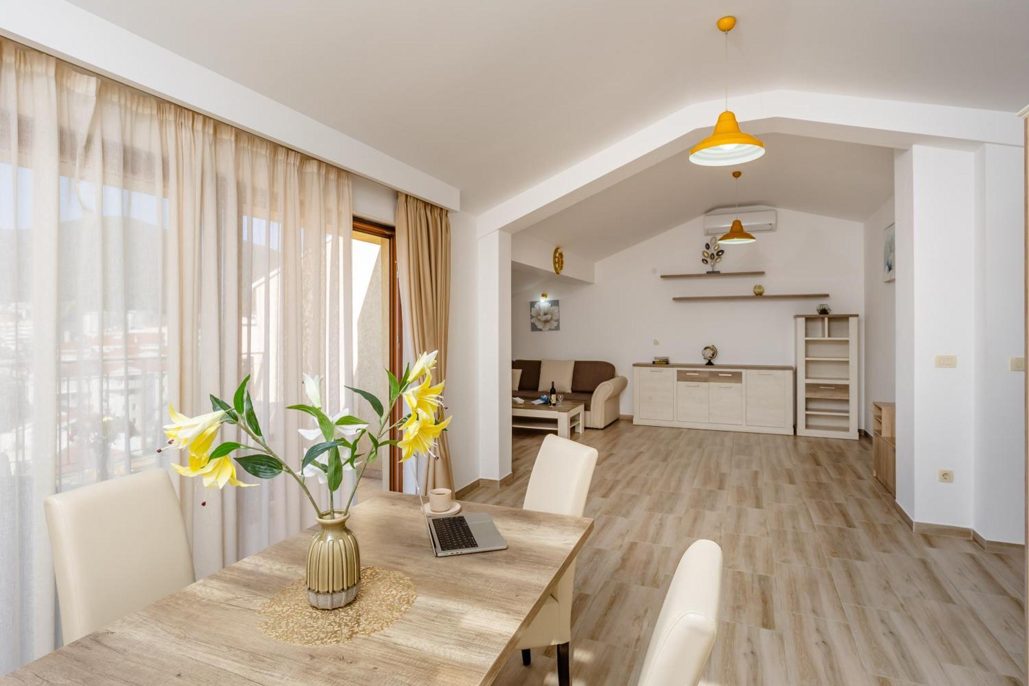 Apartment Arvala Budva