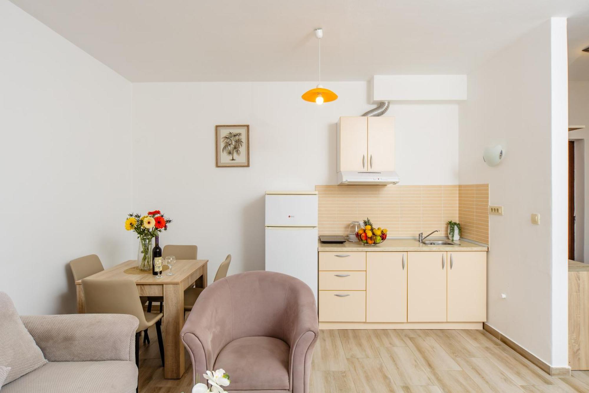 Arvala Apartment