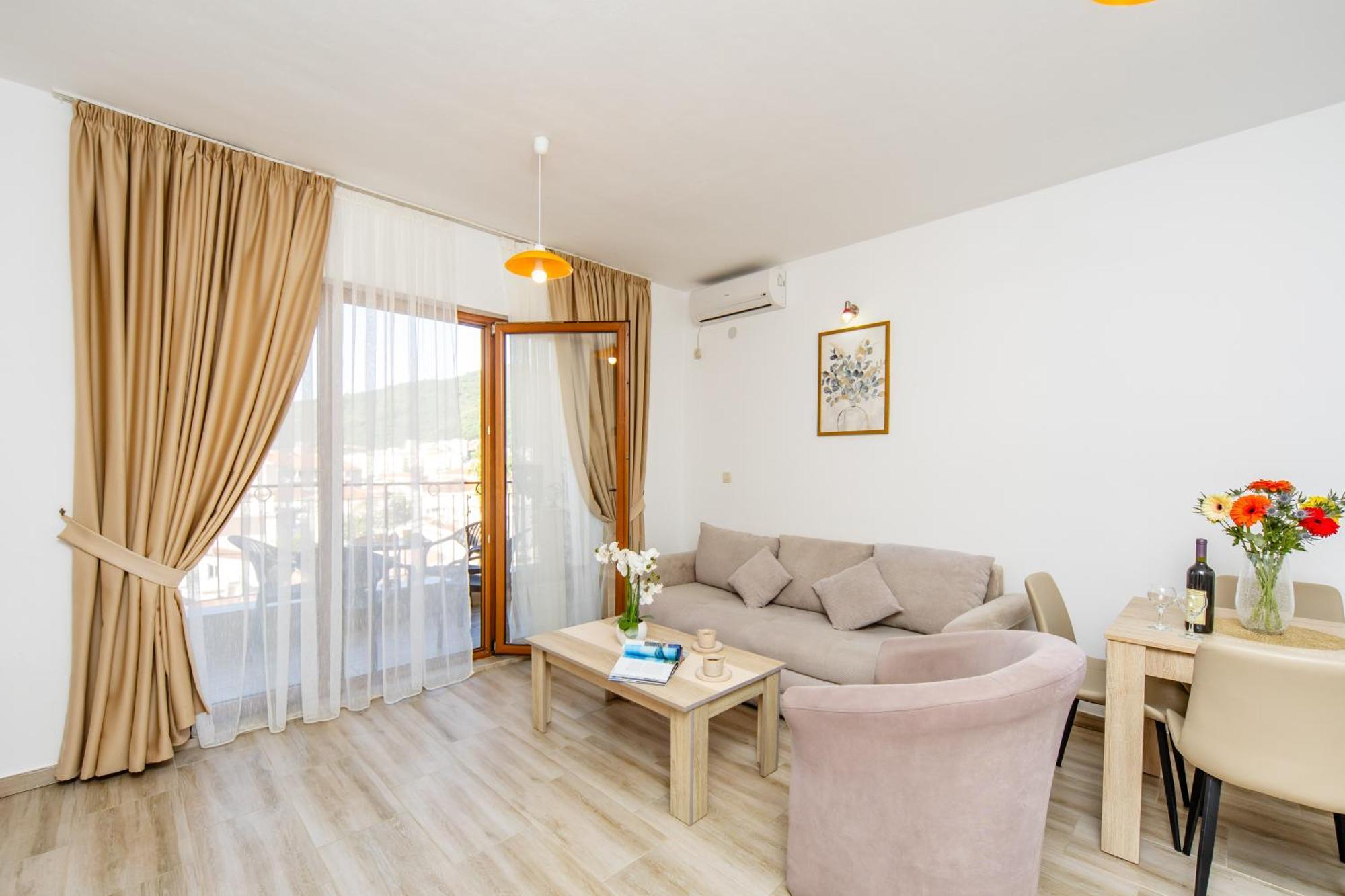 Apartment Arvala Budva